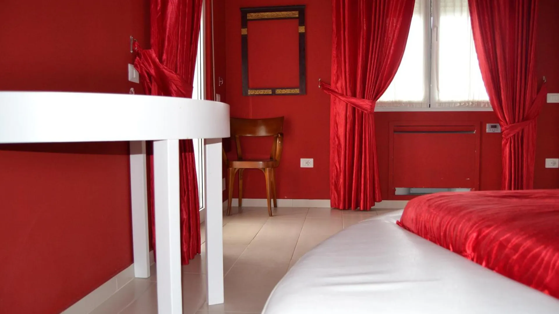 Hotel Kodra E Godenve Vile-Ballaj 0*,  Albania