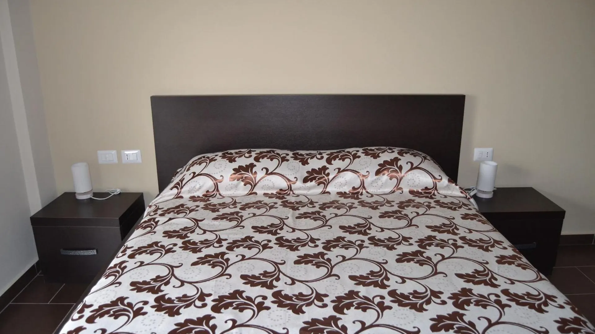 Resort Kodra E Godenve Hotel Vile-Ballaj