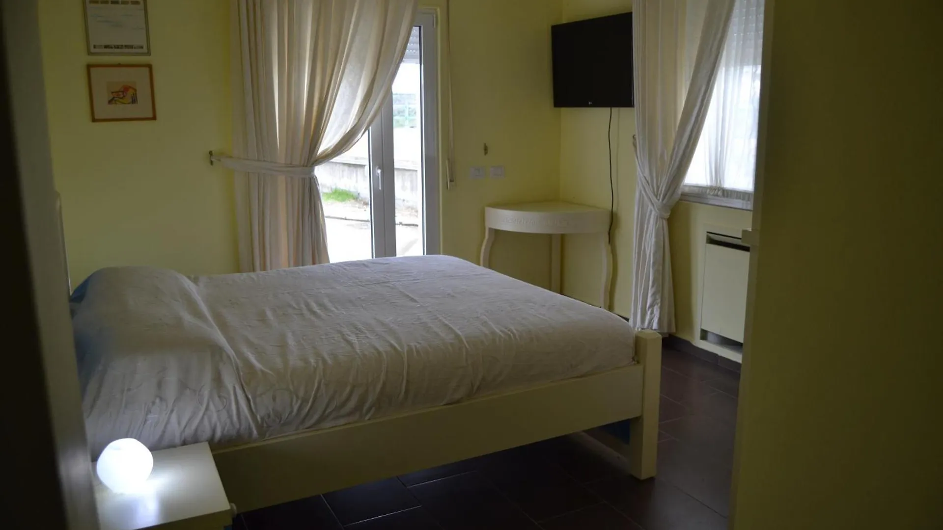 Hotel Kodra E Godenve Vile-Ballaj 0*,