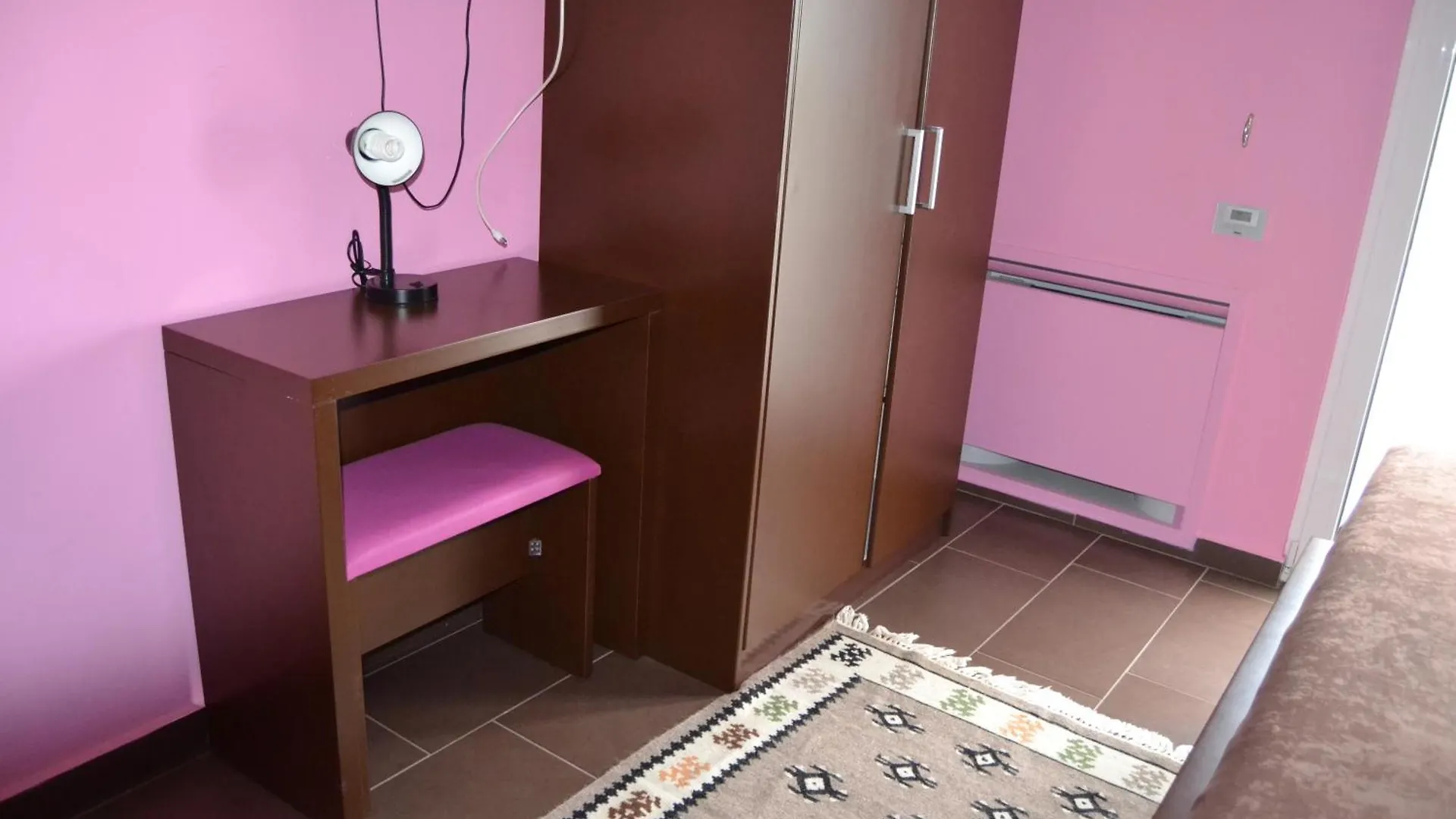 Hotel Kodra E Godenve Vile-Ballaj Albania