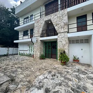 Arco Maya 3*, Cancún Mexico