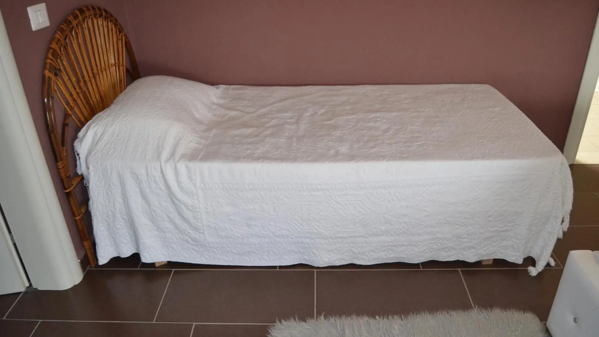 Kodra E Godenve Hotel Vile-Ballaj